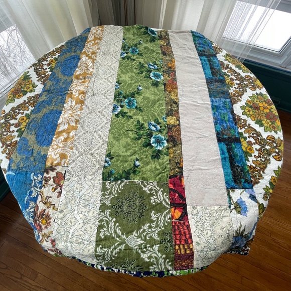 Vintage 70s reversible quilt, striped and floral patchwork, minor wear, twin - Picture 4 of 11